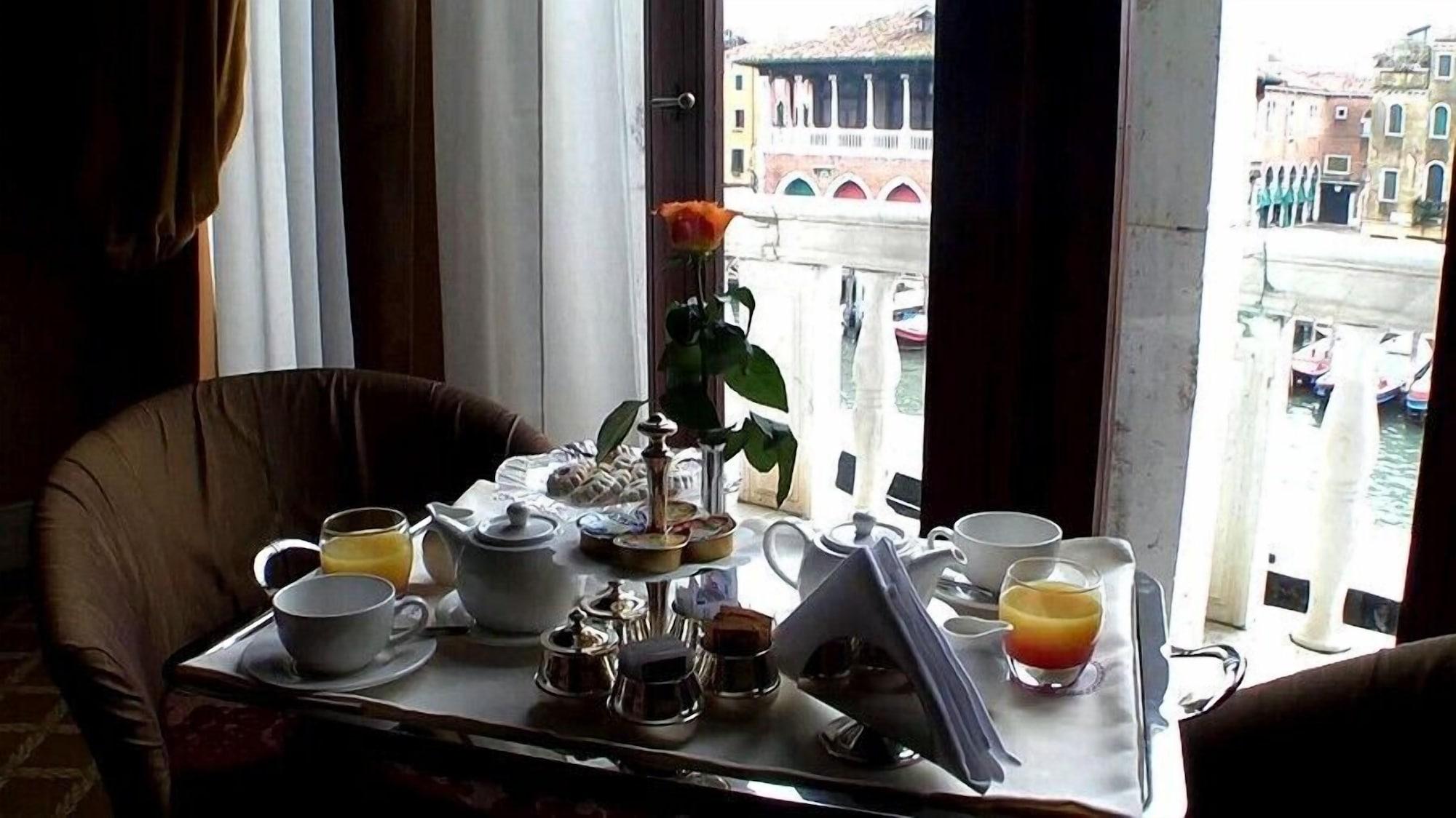 Hotel Pesaro Palace Venecia