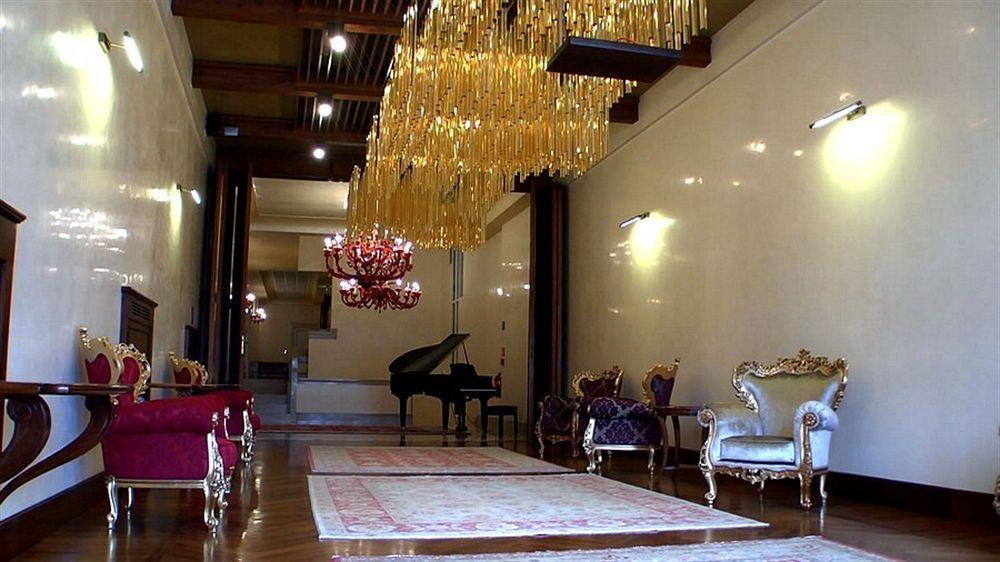 Pesaro Palace Hotel Venecia